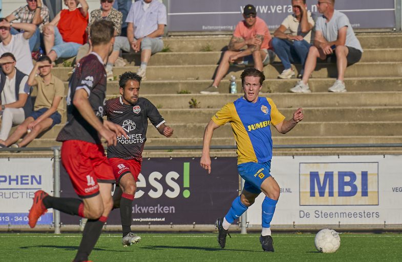 20250510 Blauw Geel '38 - SteDoCo 0-2 img 0082-X2
